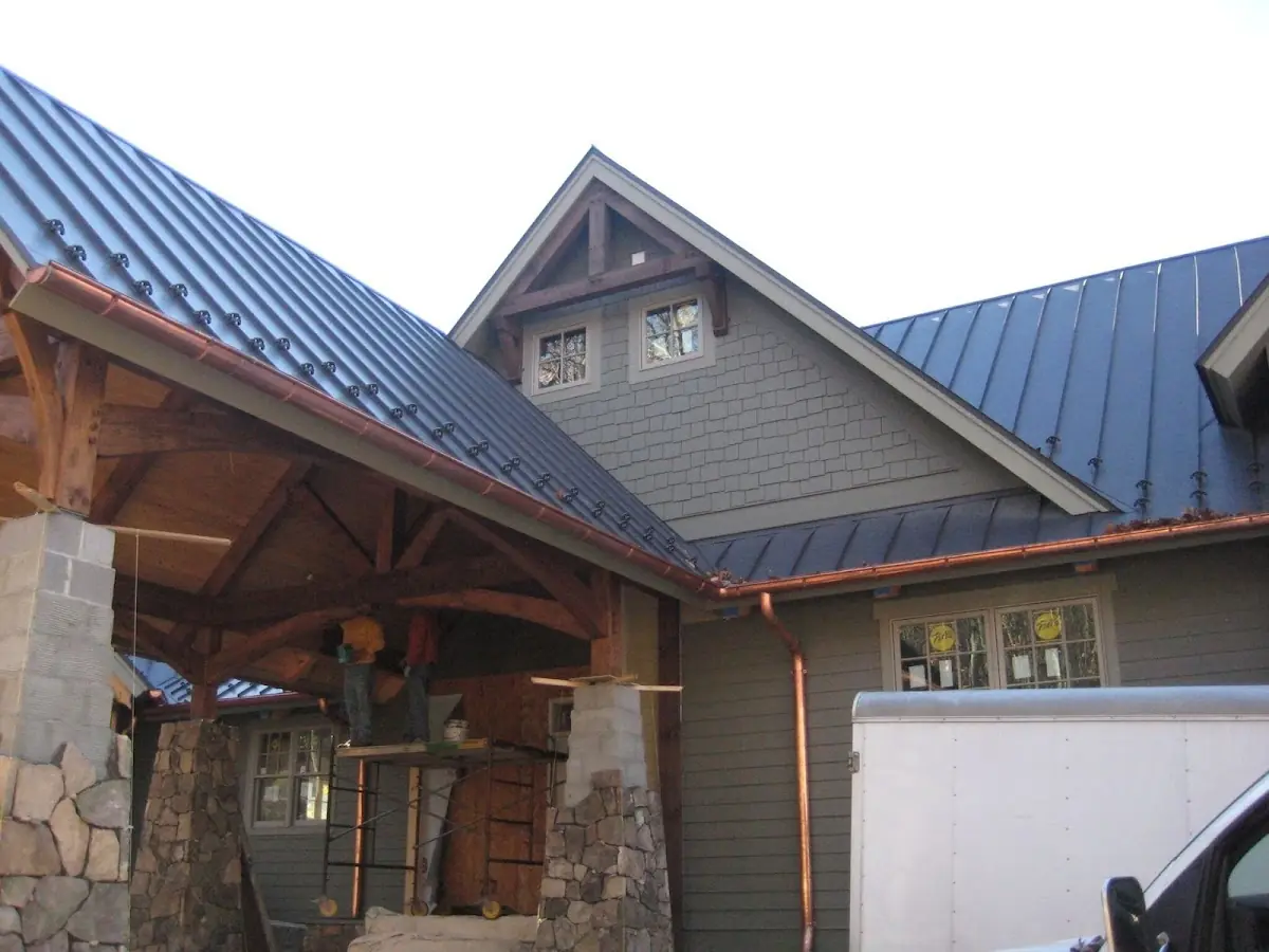 Craftsman Roofing team delivering quality roofing work in Oakville